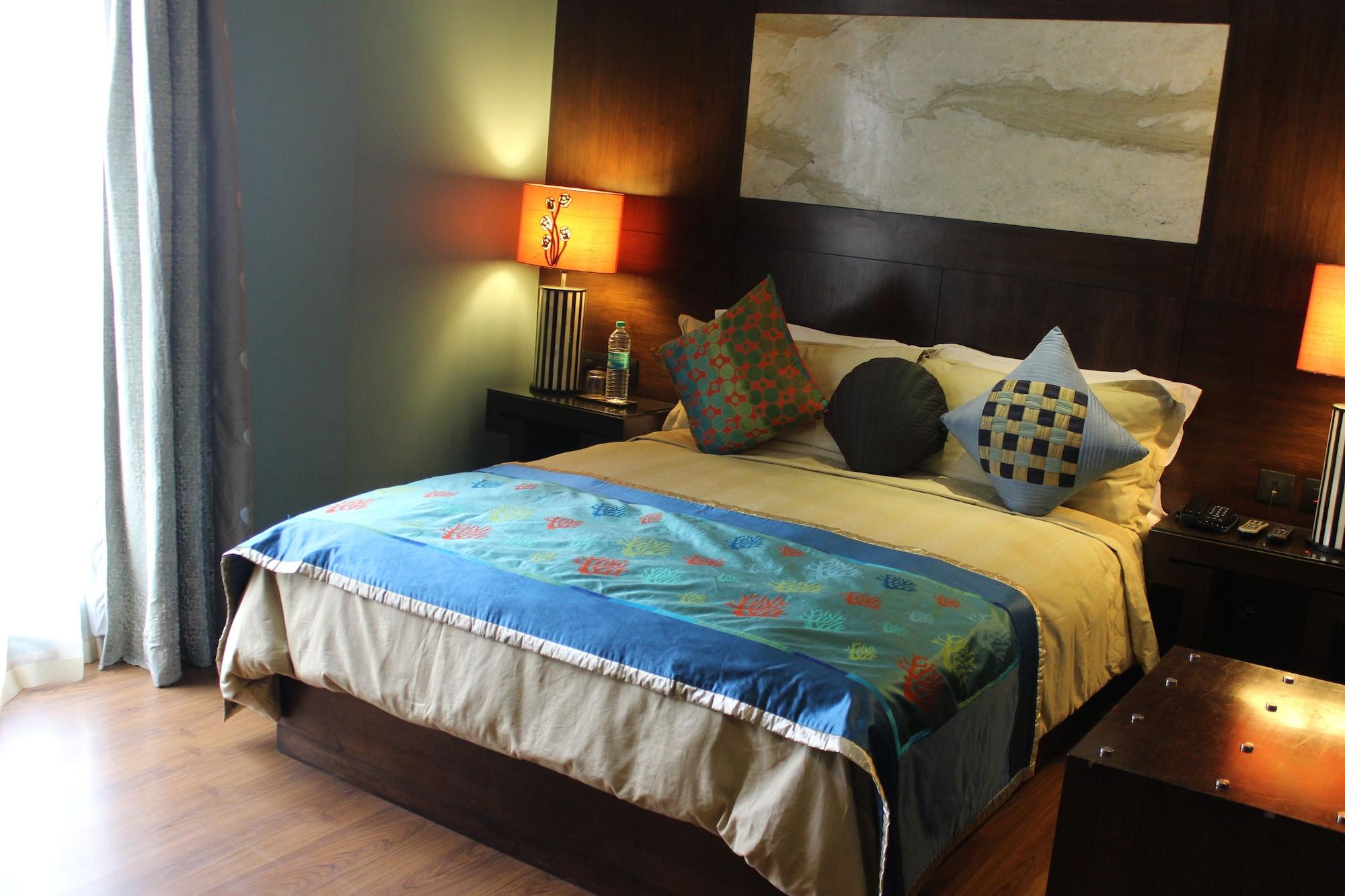 Justa Mg Road Hotell Bangalore Eksteriør bilde
