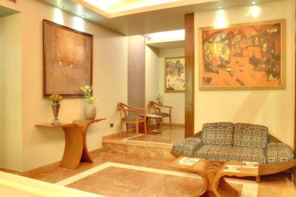 Justa Mg Road Hotell Bangalore Eksteriør bilde